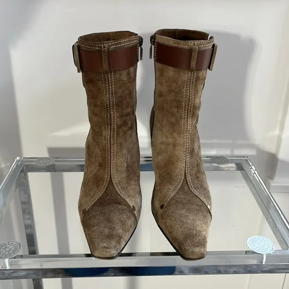 Casadei Camel Beige Suede Boots - Picture 2 of 11